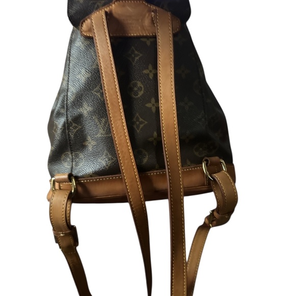 Louis Vuitton Brown Monogram MM Montsouris Backpack UNSEX - Picture 6 of 10